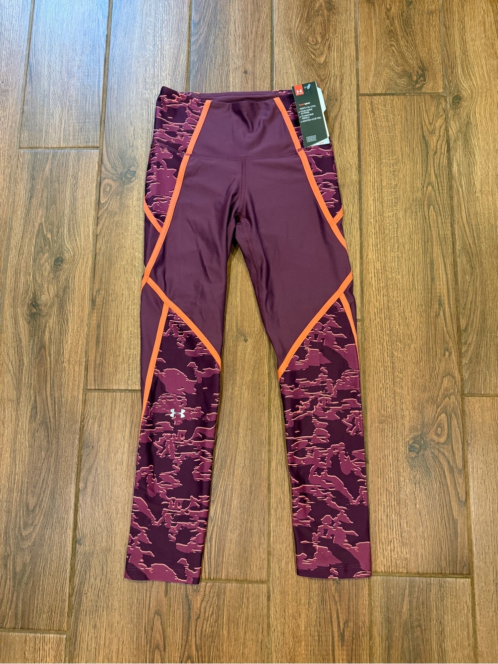 NWT Under Armour Women’s Maroon Orange Leggings Heatgear Compression Size S